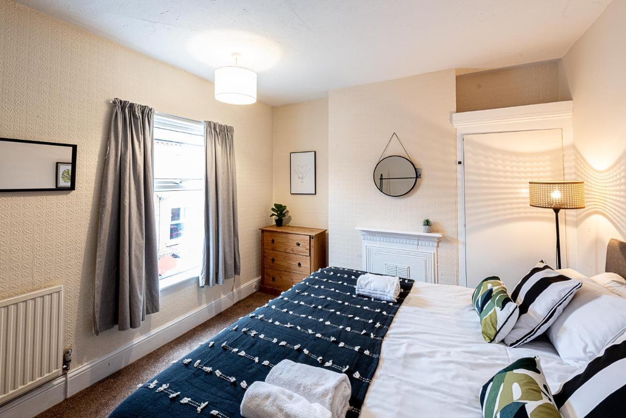 2 Bed, Up To 6 Guests Near Chester City Centre Eksteriør billede
