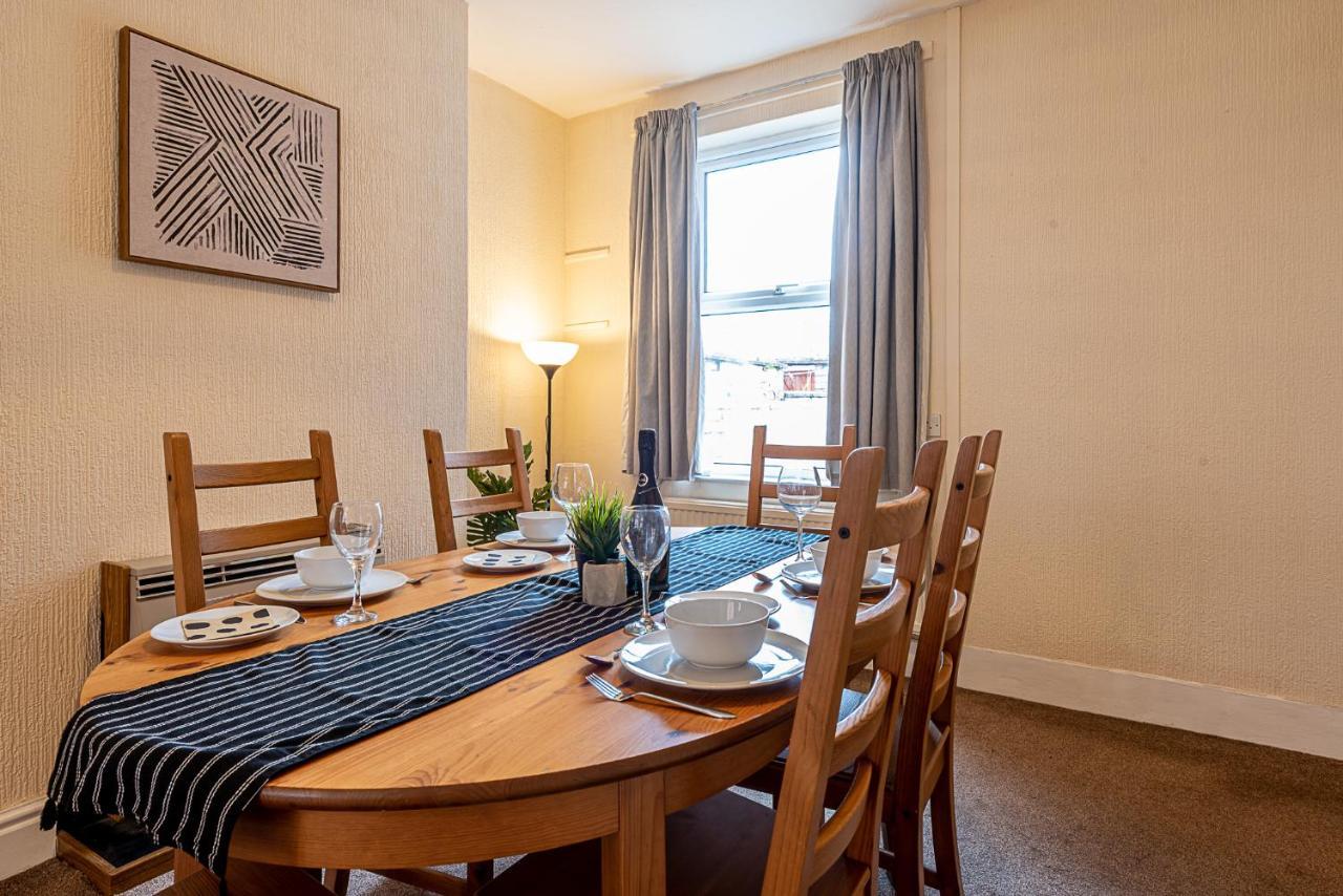 2 Bed, Up To 6 Guests Near Chester City Centre Eksteriør billede